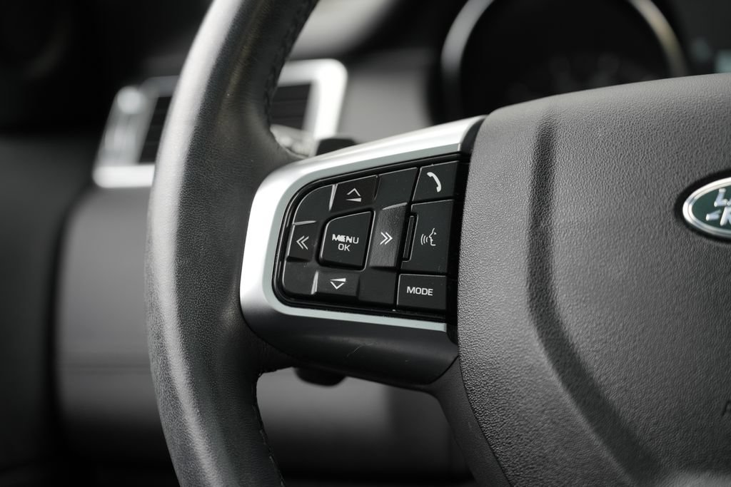 Used 2019 Land Rover Discovery Sport AWD/4WD image 49