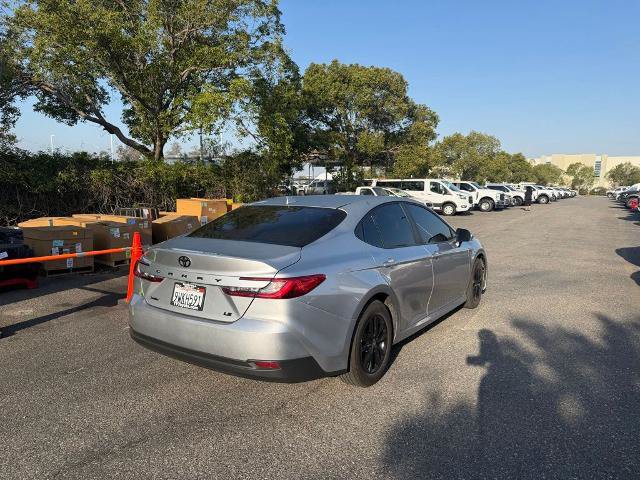 Used 2026 Toyota Camry LE w/ Convenience Package FWD image 4