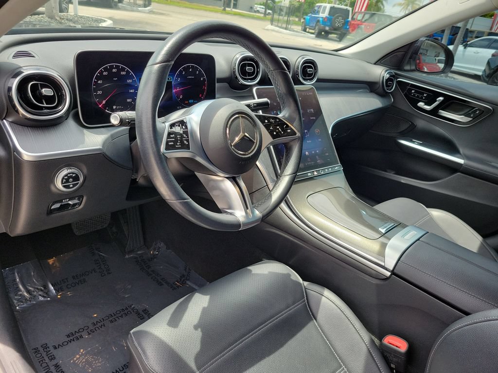 Used 2022 Mercedes-Benz C 300 Sedan image 9