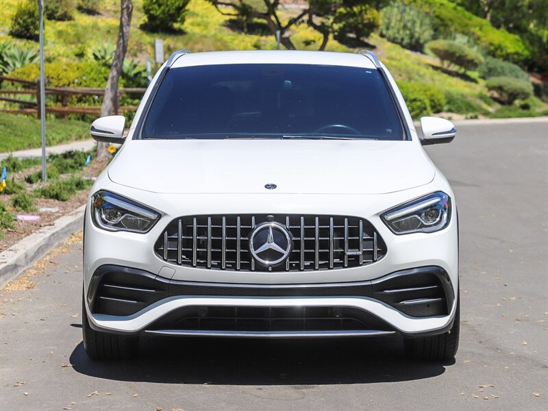 Used 2021 Mercedes-Benz GLA 35 AMG 4MATIC image 2