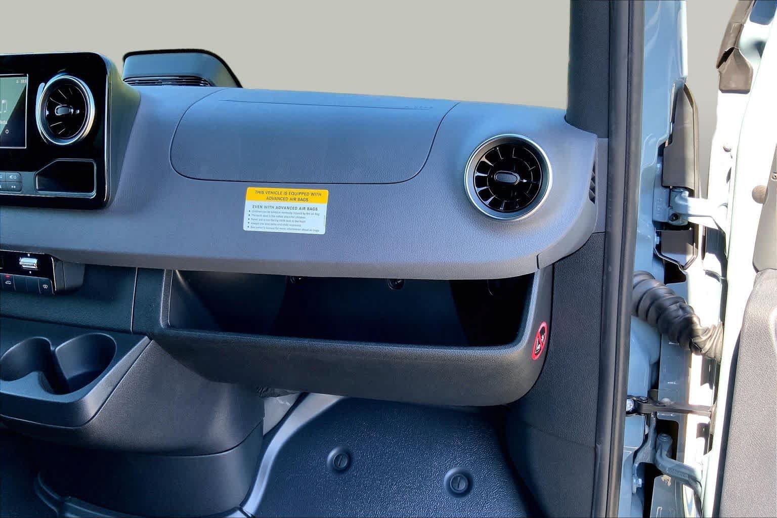 New 2026 Mercedes-Benz Sprinter 2500 image 10