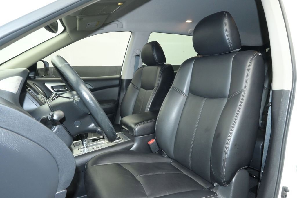 Used 2019 Nissan Pathfinder SL AWD/4WD image 24