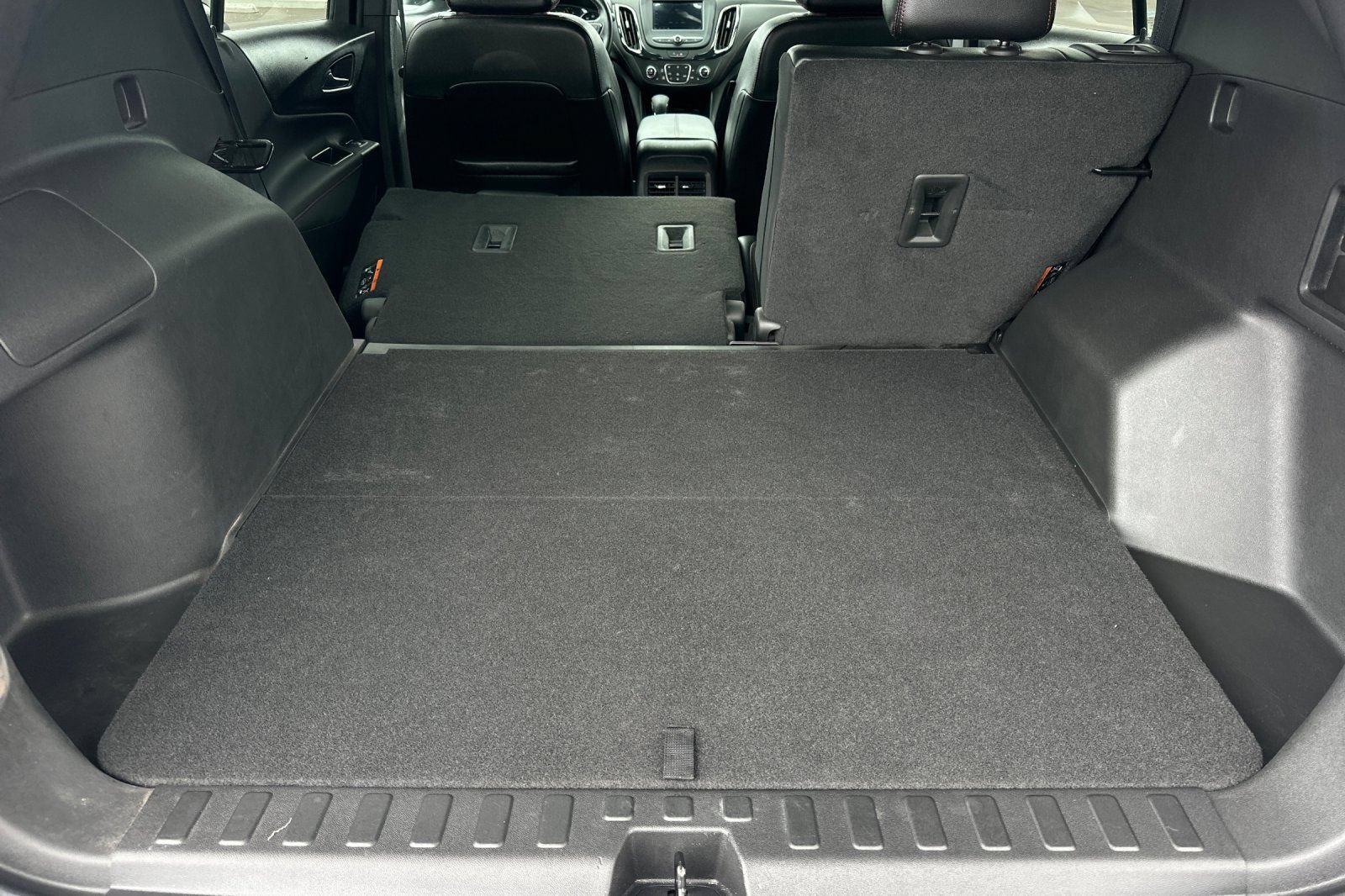 Used 2023 Chevrolet Equinox RS FWD image 18