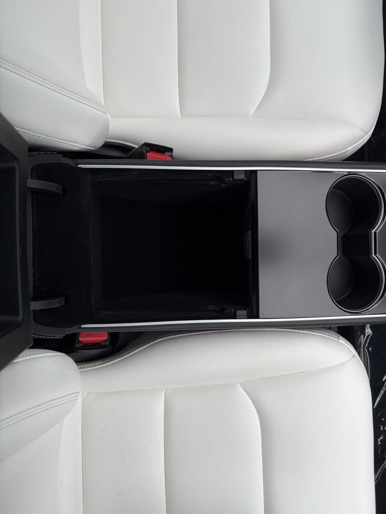 Used 2018 Tesla Model 3 Long Range image 18