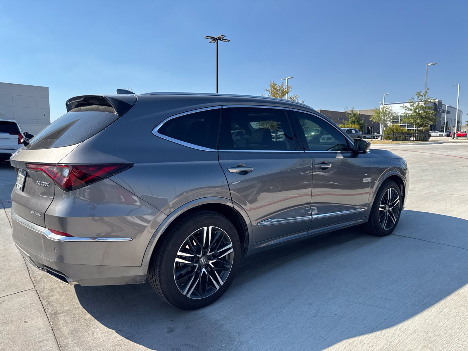 Used 2026 Acura MDX w/ Advance Package AWD/4WD image 9