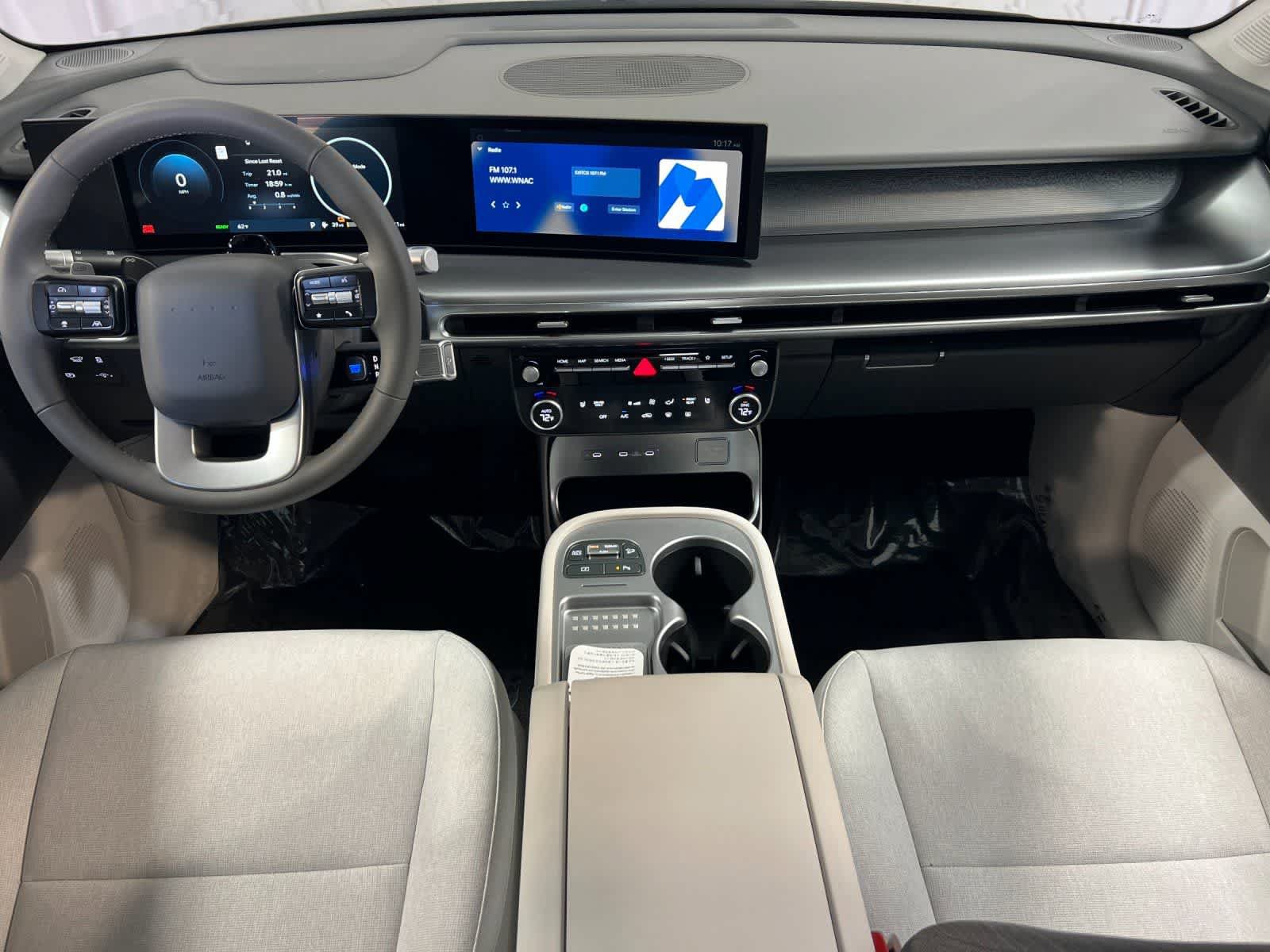New 2026 Hyundai Ioniq 9 SE image 3