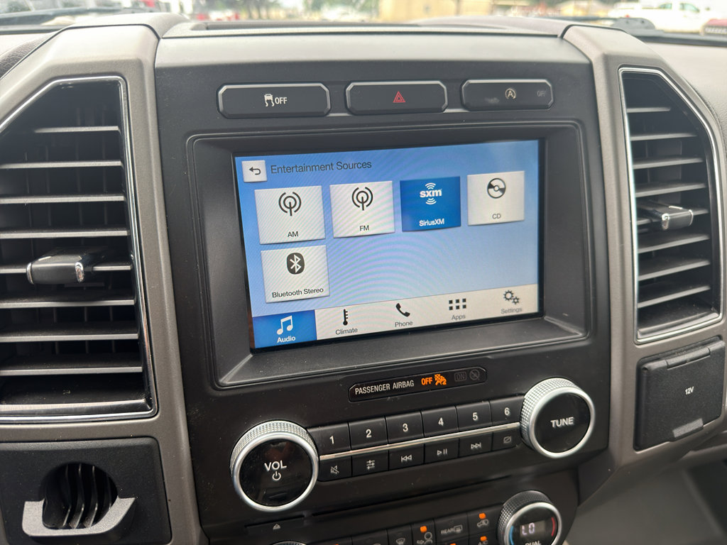 Used 2018 Ford Expedition XLT w/ Equipment Group 202A RWD image 33