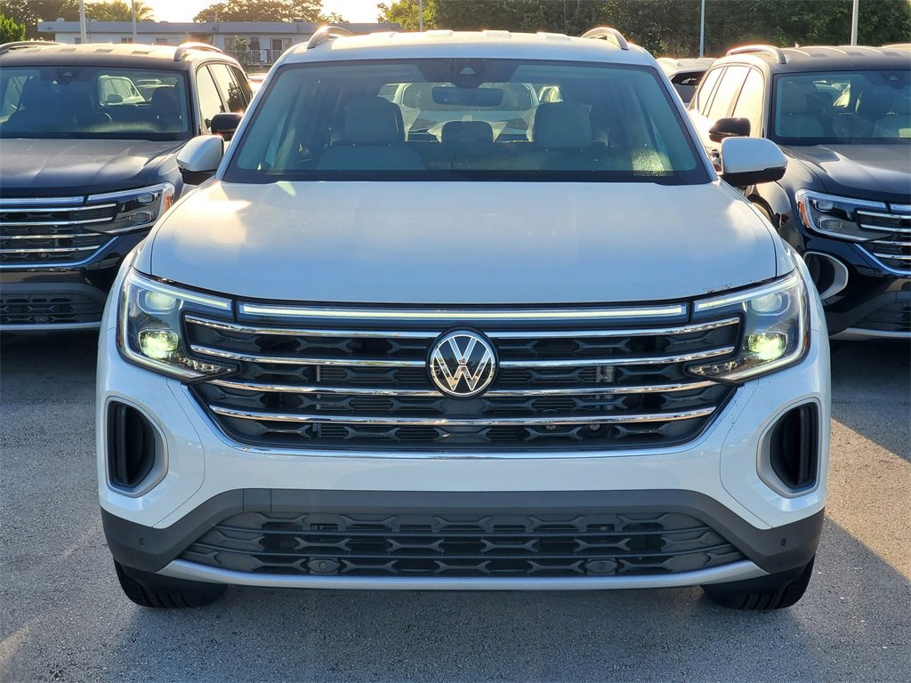 New 2026 Volkswagen Atlas SE image 2