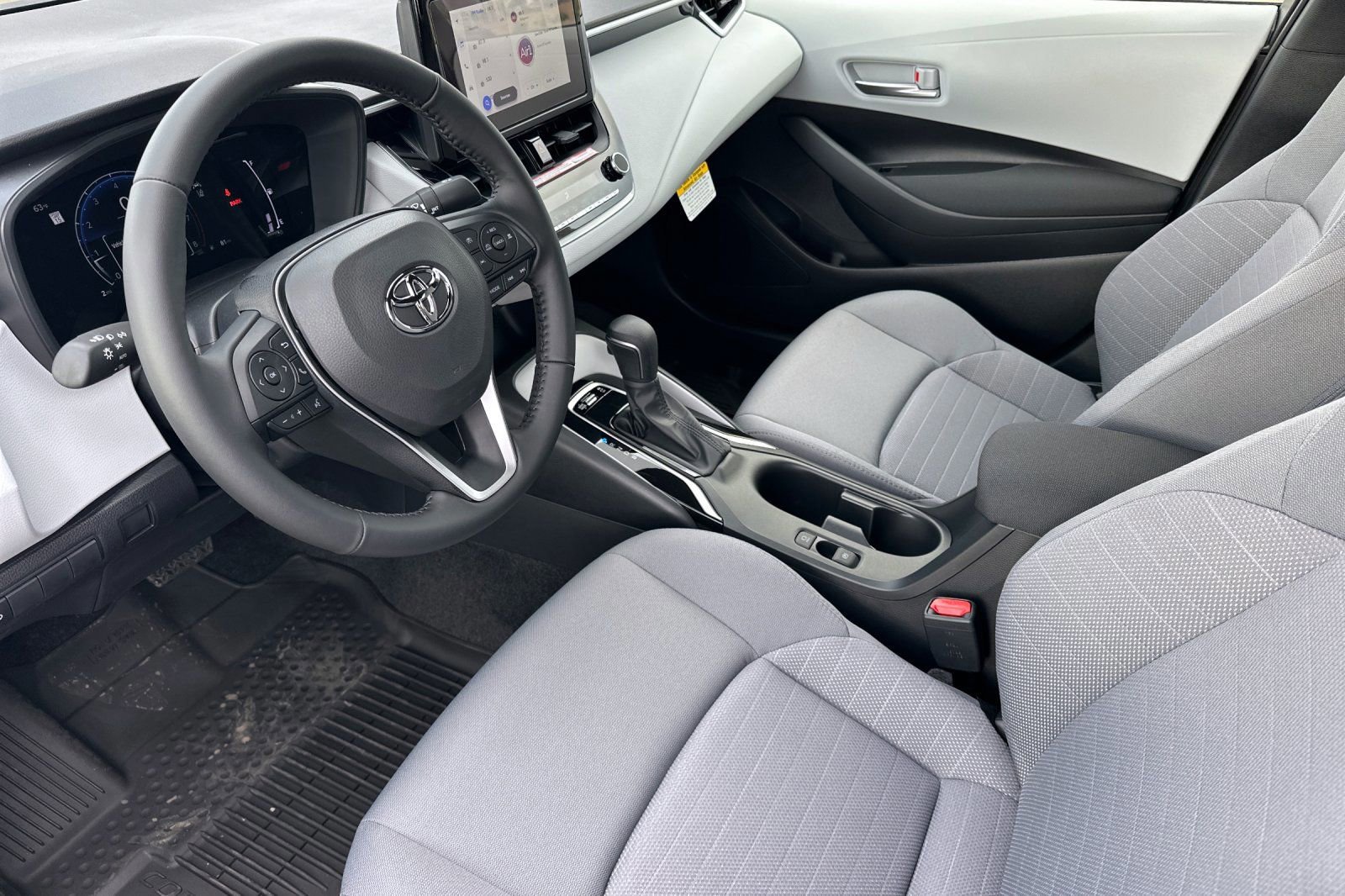 New 2026 Toyota Corolla SE FWD image 9