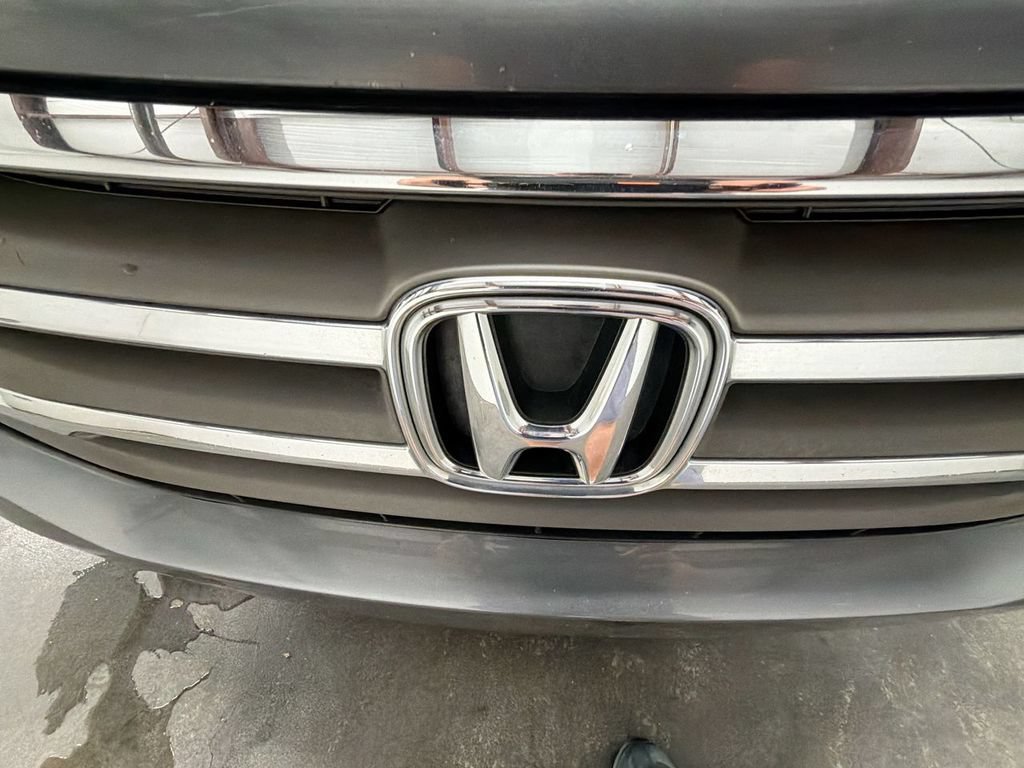 Used 2012 Honda Odyssey EX-L image 29