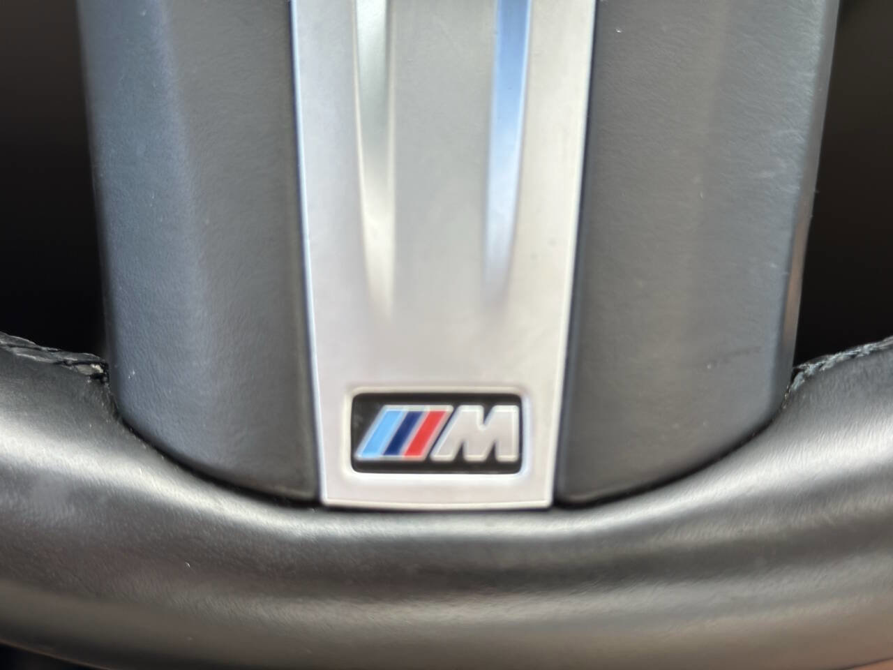 Used 2020 BMW M760i xDrive image 43