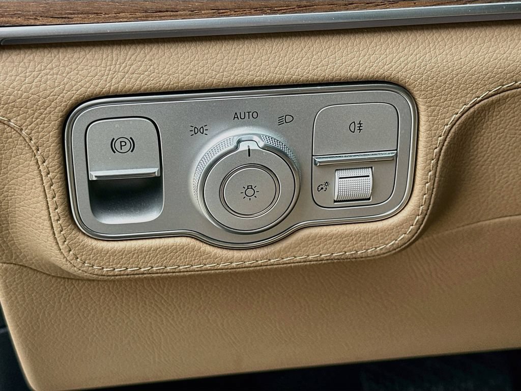 Certified 2026 Mercedes-Benz GLE 580 4MATIC image 10