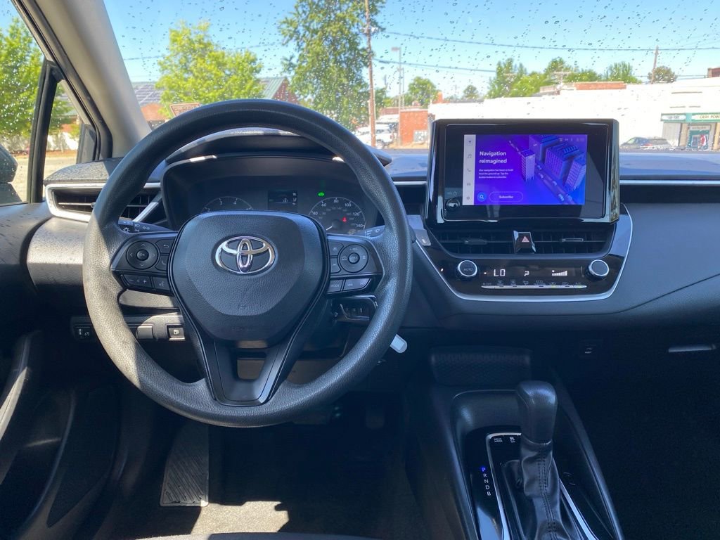 Used 2023 Toyota Corolla LE FWD image 14