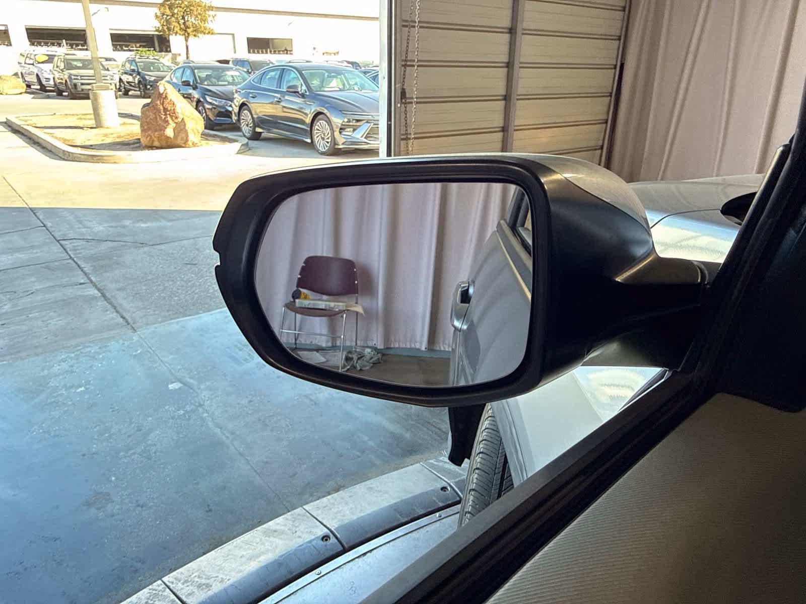 Used 2018 Honda HR-V EX image 18