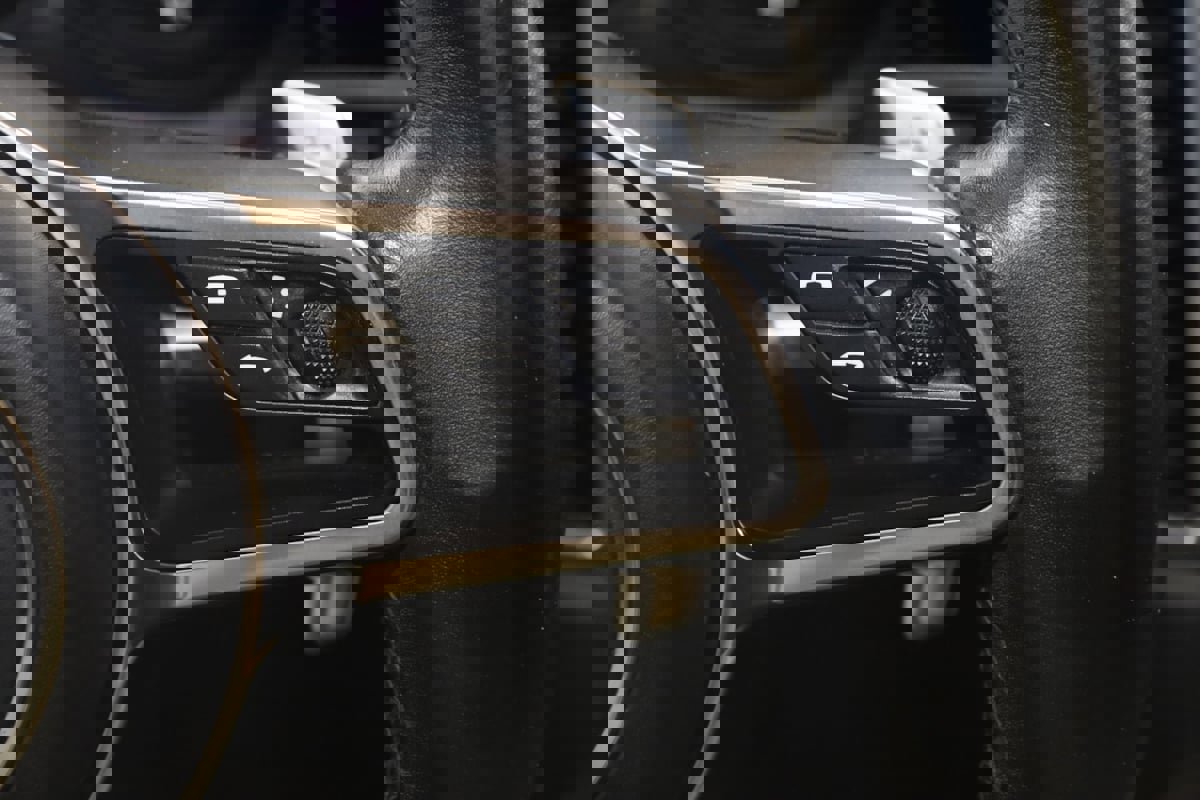 Used 2015 Porsche Macan S image 35