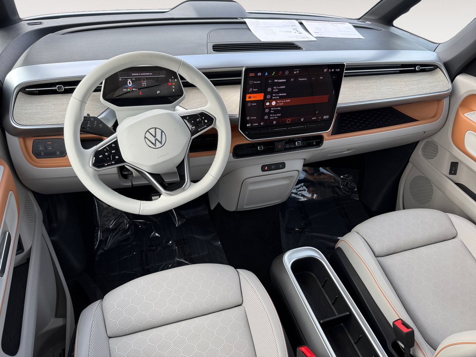 Certified 2025 Volkswagen ID. Buzz 1st Edition RWD image 15