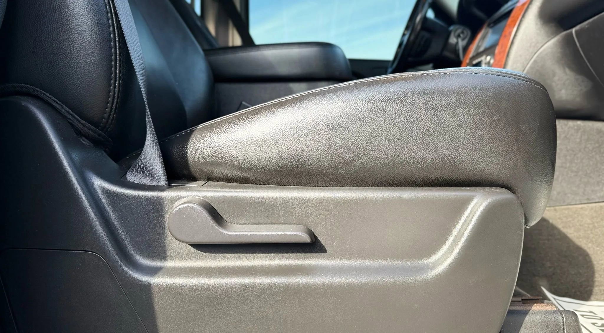 Used 2007 Chevrolet Avalanche LT w/ LT Preferred Equipment Group image 34