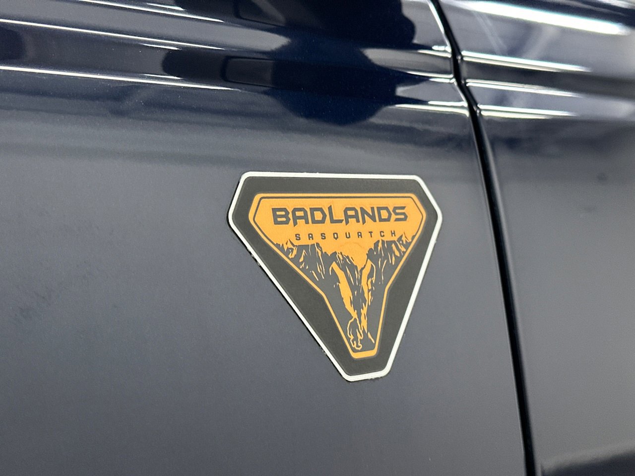 Used 2021 Ford Bronco Badlands image 14