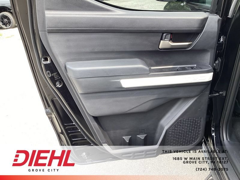 Used 2024 Toyota Tacoma TRD Sport AWD/4WD image 18