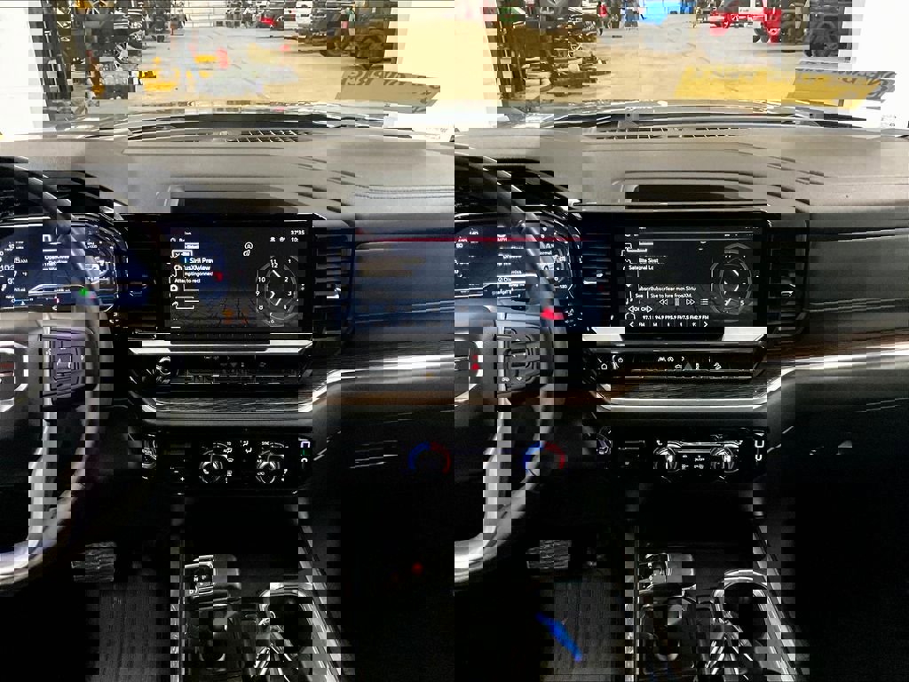 Used 2023 GMC Sierra 1500 Elevation AWD/4WD image 18