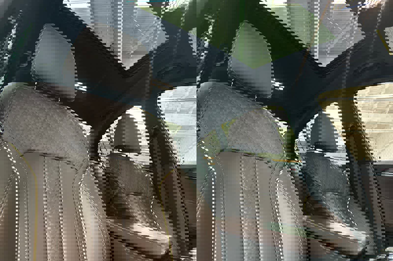 Used 2023 BMW M550i xDrive w/ Parking Assistance Package image 16