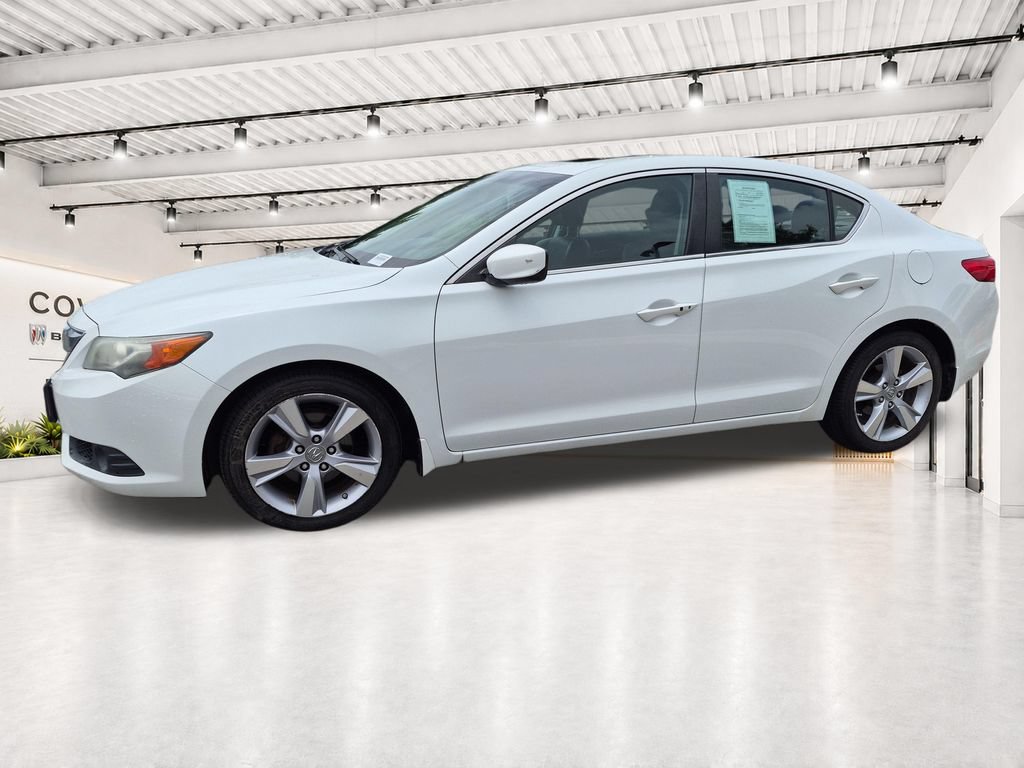 Used 2015 Acura ILX w/ Technology Package FWD image 5