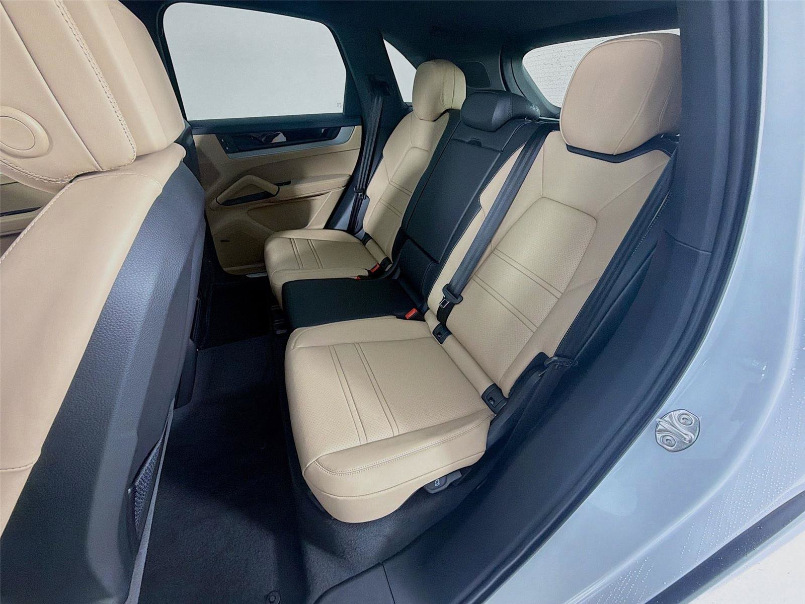 New 2026 Porsche Cayenne S AWD/4WD image 21