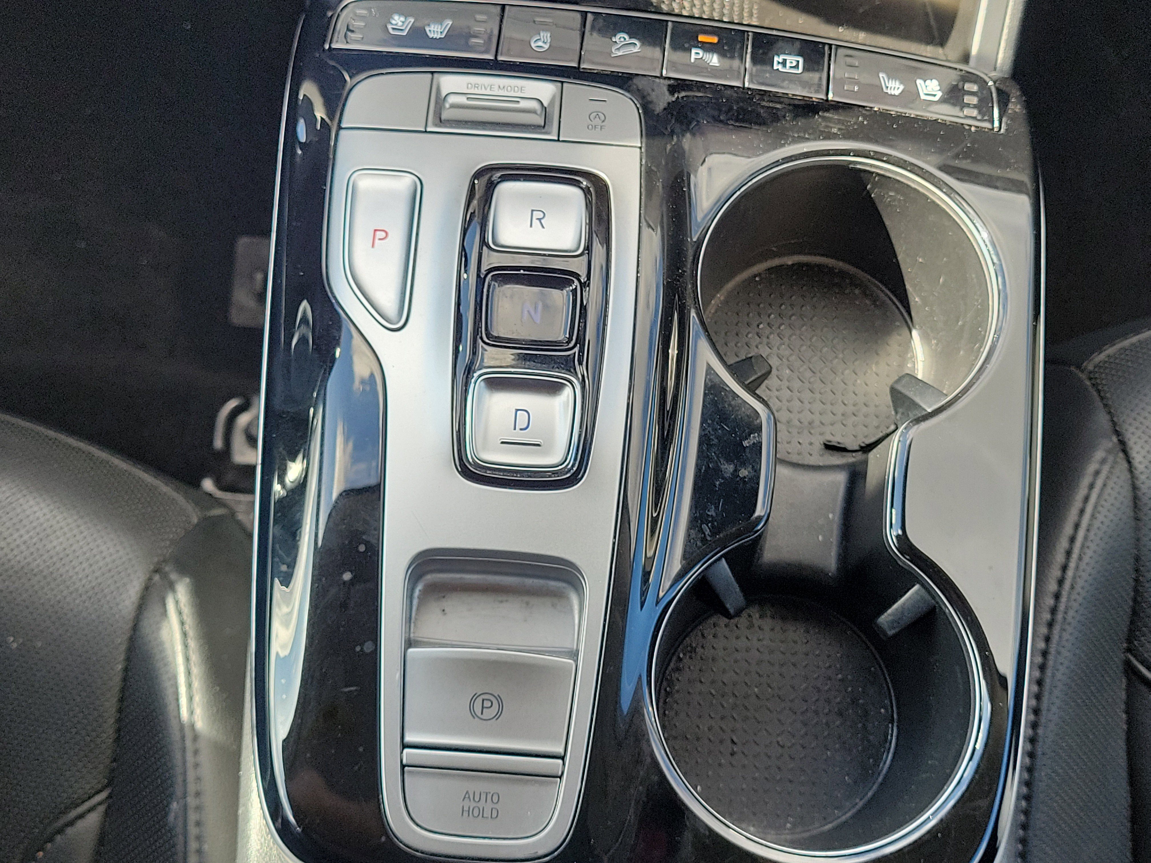 Used 2024 Hyundai Tucson Limited image 25