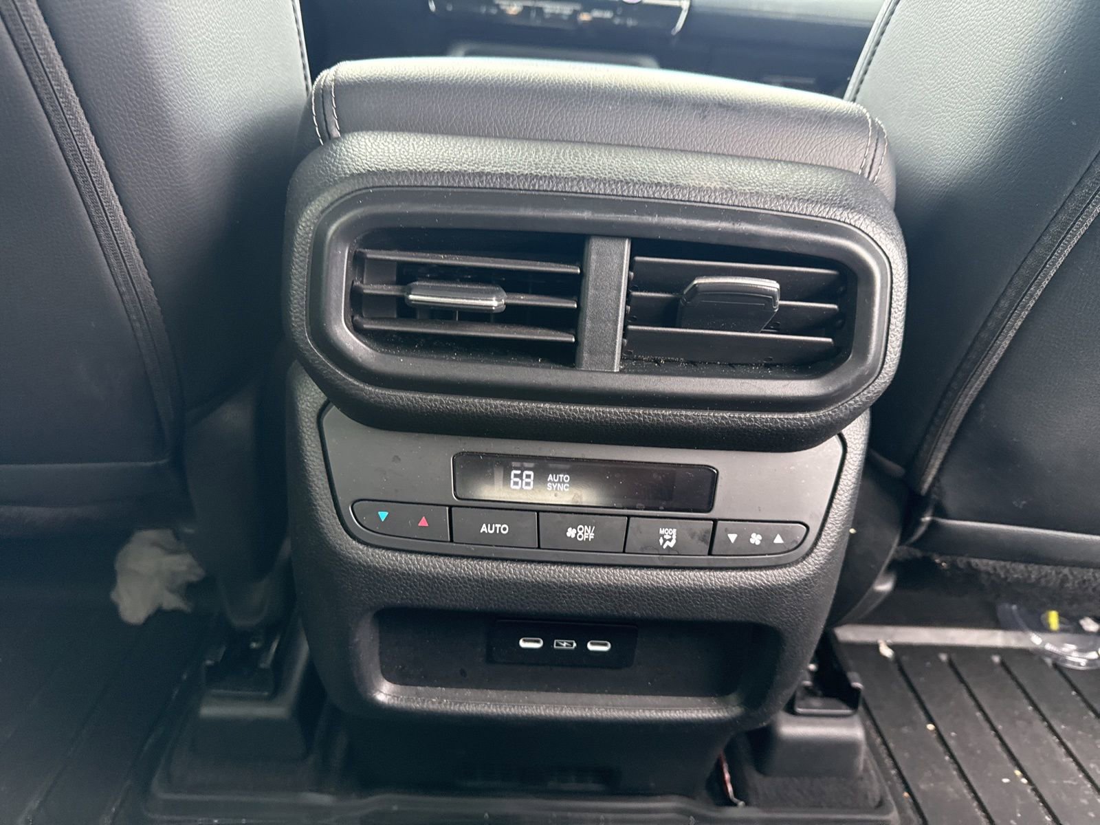 Used 2024 Honda Pilot EX-L image 26