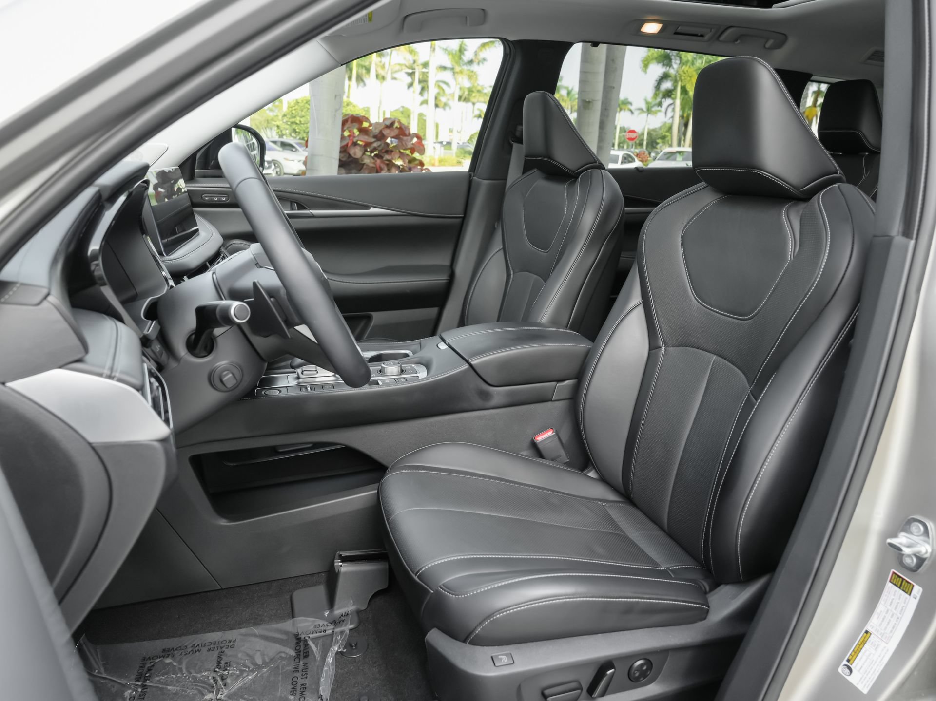 Certified 2023 INFINITI QX60 Sensory w/ Vision Package FWD image 8