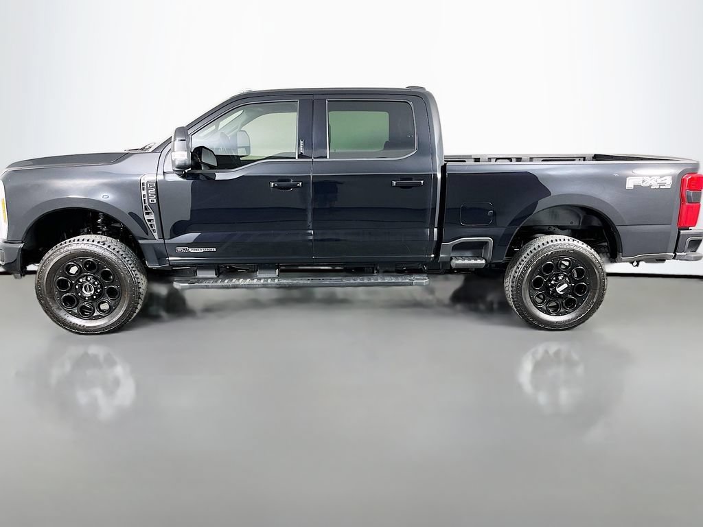 Used 2024 Ford F250 Lariat w/ Black Appearance Package AWD/4WD image 5