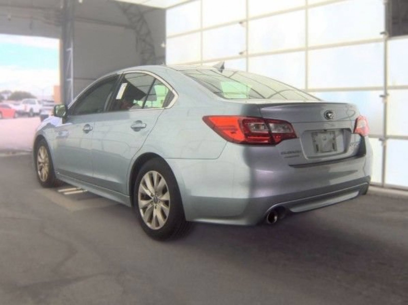 Used 2017 Subaru Legacy 2.5i Premium AWD/4WD image 4