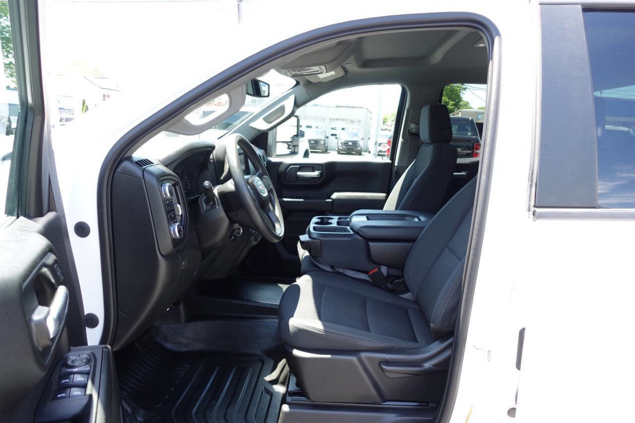 Used 2023 GMC Sierra 1500 Pro w/ Convenience Package AWD/4WD image 17