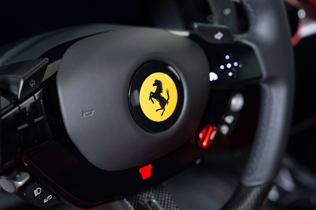 Used 2025 Ferrari 12Cilindri image 23