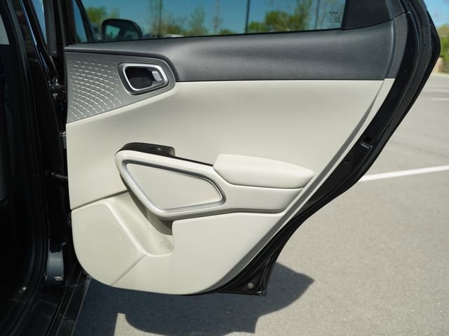 Used 2024 Kia Soul LX FWD image 22