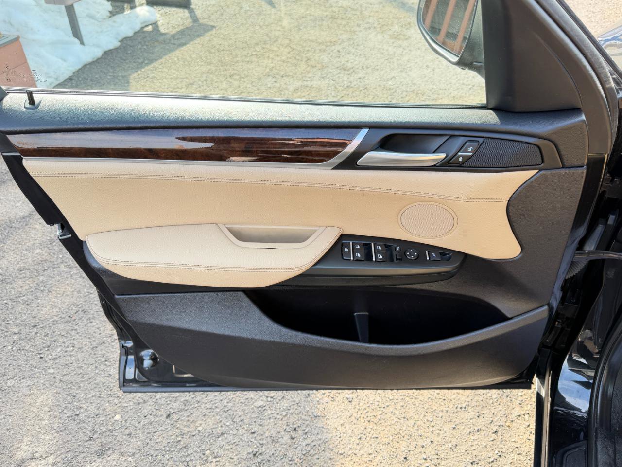 Used 2017 BMW X3 xDrive28i image 16