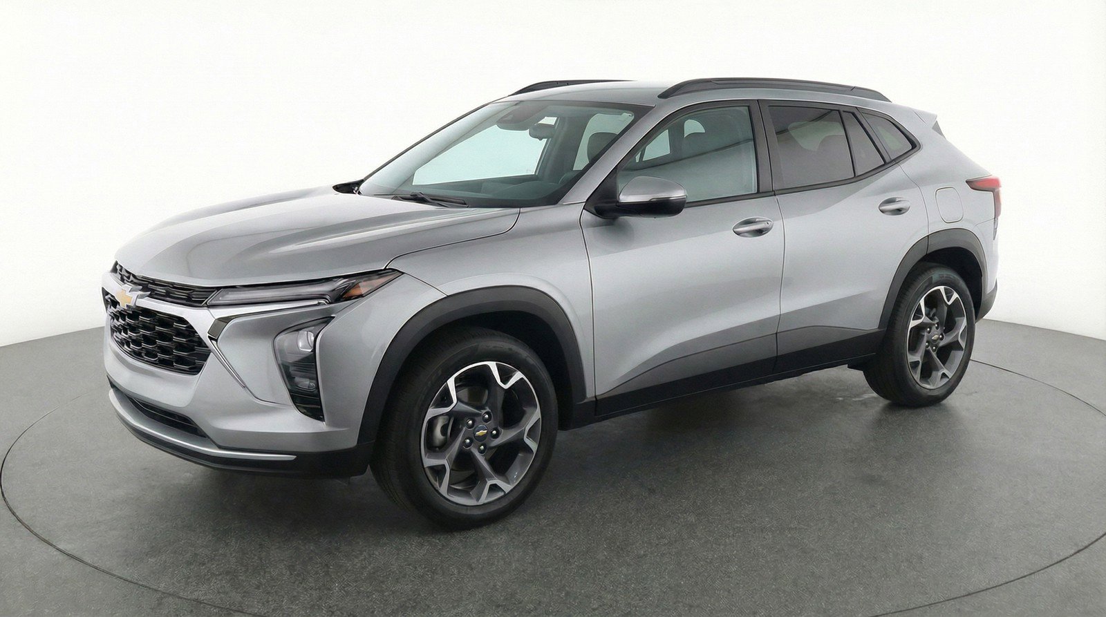 Used 2025 Chevrolet Trax LT w/ LT Convenience Package image 3