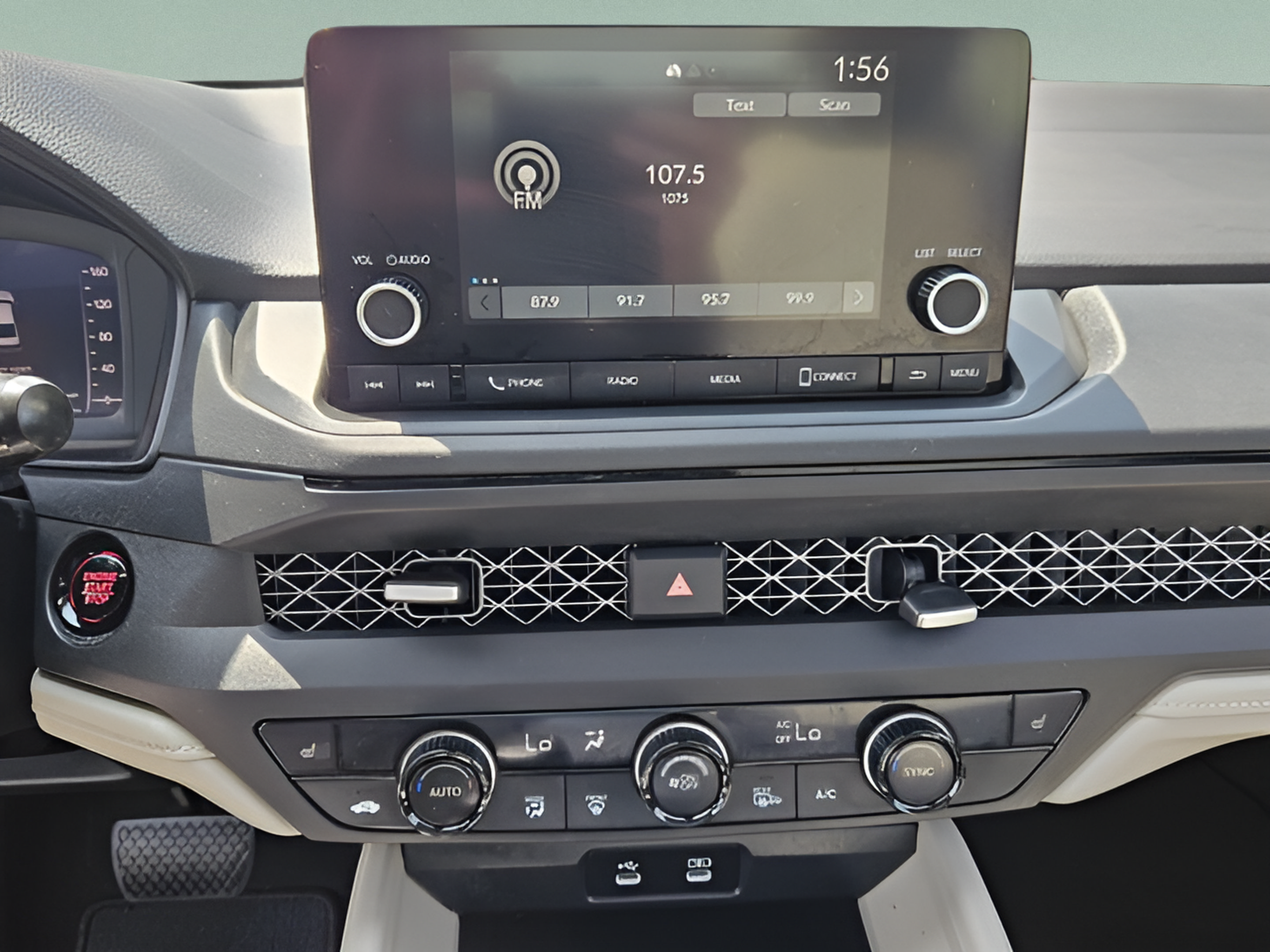 Used 2023 Honda Accord EX image 17
