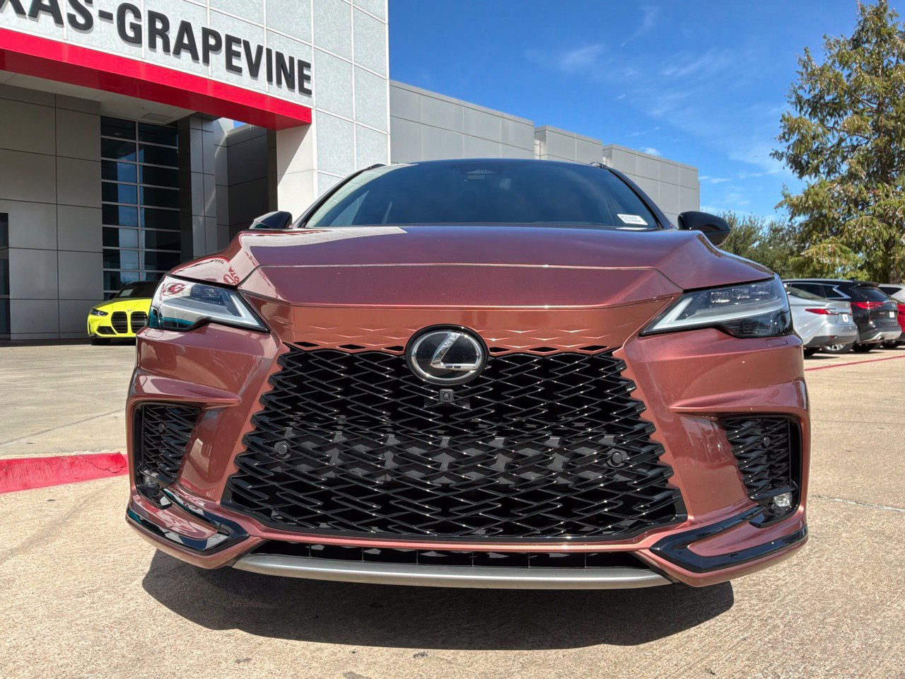Used 2024 Lexus RX 500h F Sport w/ Convenience Package AWD/4WD image 3