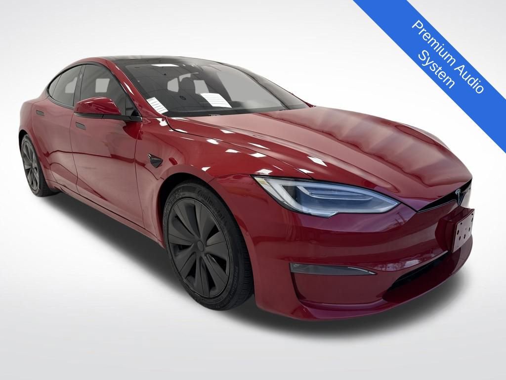 Used 2021 Tesla Model S Plaid image 3