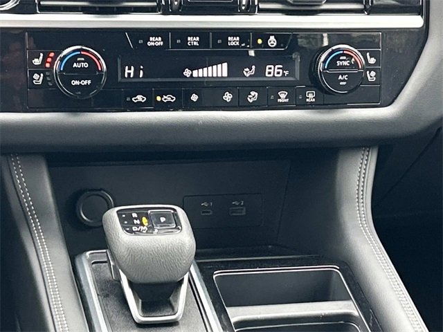 Used 2025 Nissan Pathfinder Platinum w/ Cargo Package image 26