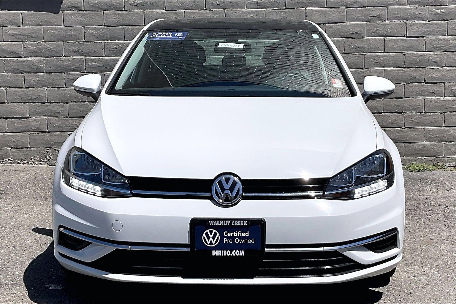 Certified 2021 Volkswagen Golf 4-Door FWD image 2