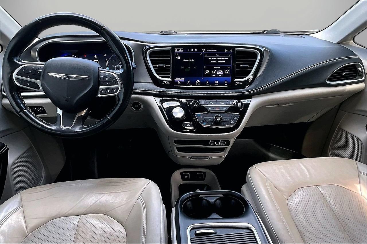 Certified 2021 Chrysler Pacifica Touring-L FWD image 13