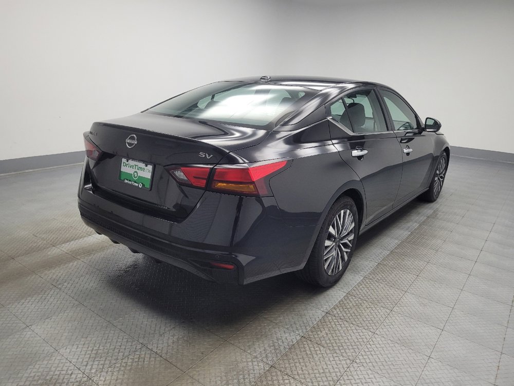 Used 2023 Nissan Altima 2.5 SV image 9