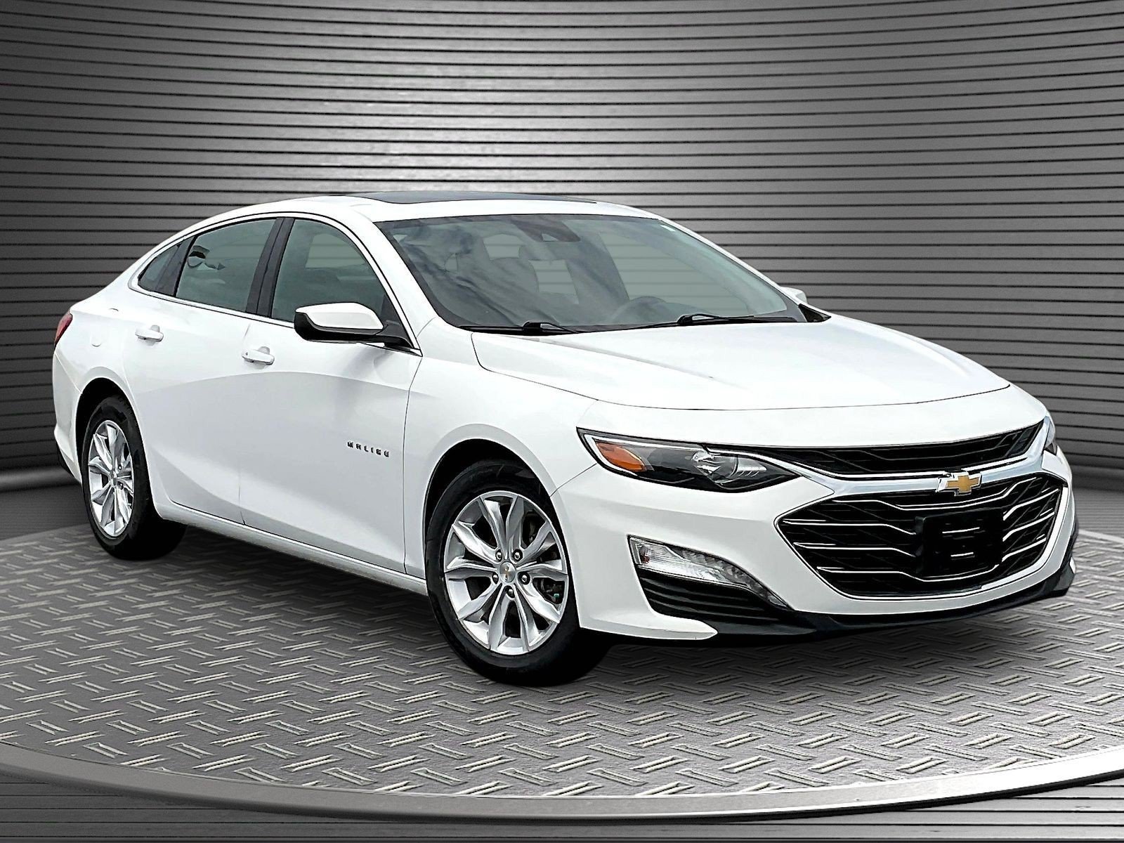 Used 2024 Chevrolet Malibu LT