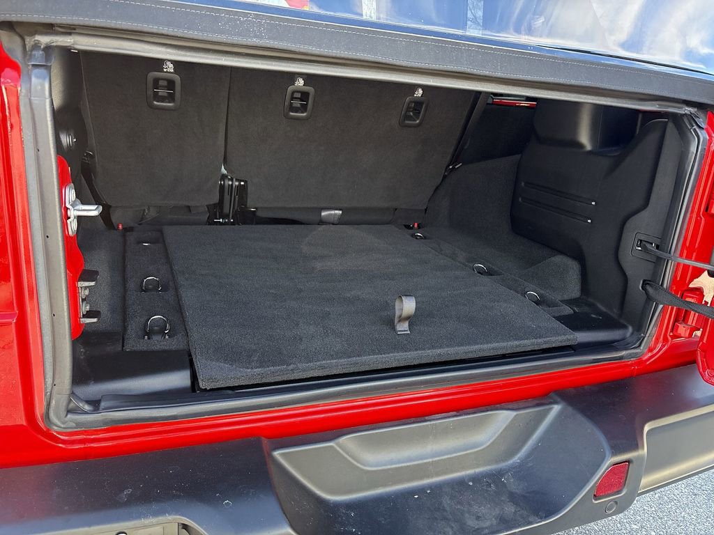 Used 2024 Jeep Wrangler Willys image 27