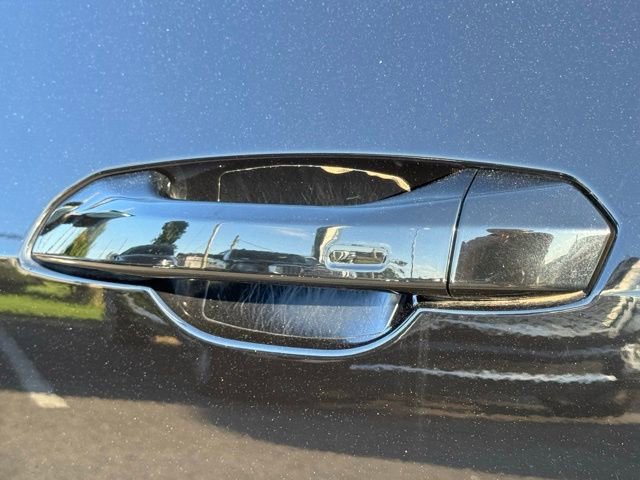 Used 2019 Audi e-tron Premium Plus image 13