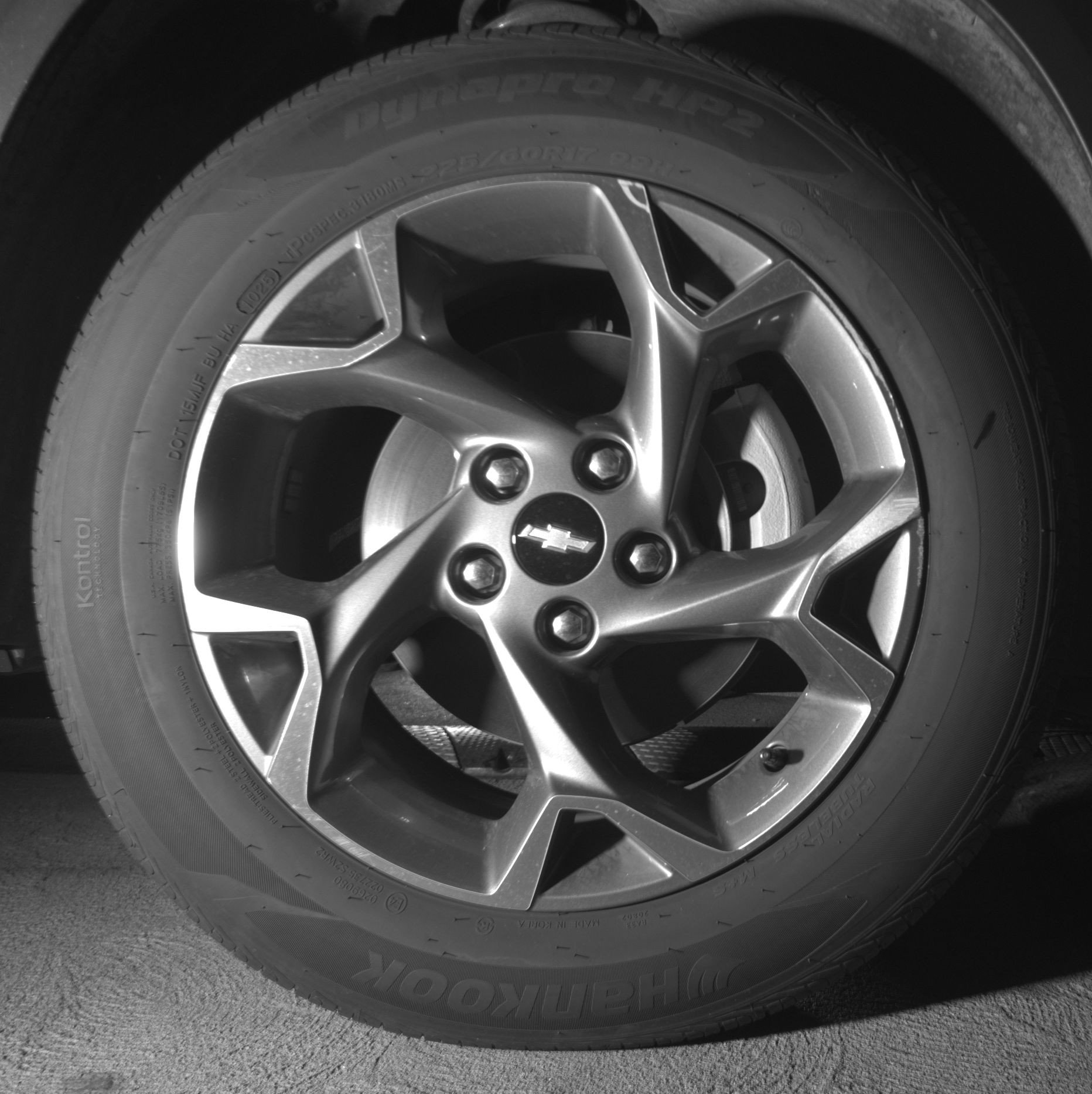 Used 2025 Chevrolet Trax LT FWD image 13