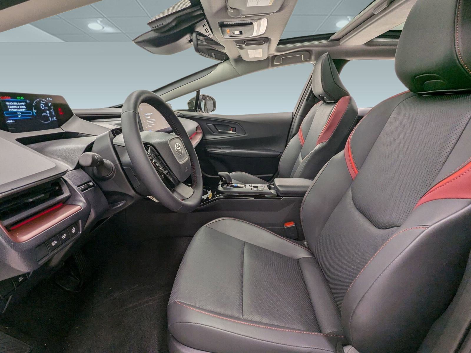 New 2026 Toyota Prius Plug-In Hybrid image 4