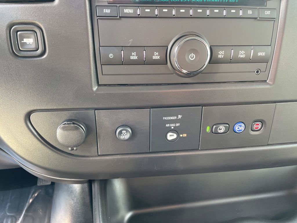 New 2025 Chevrolet Express 2500 Work Van image 14
